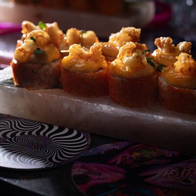 Запеченный Акаби ролл в Geisha Superman по цене 870 ₽