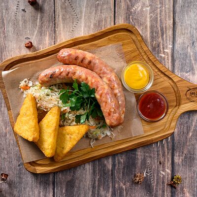 Тирольские колбаски в BierBurg по цене 799 ₽