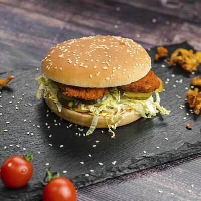 Бургер Лайт с Курицей в Суши фуд по цене 363 ₽