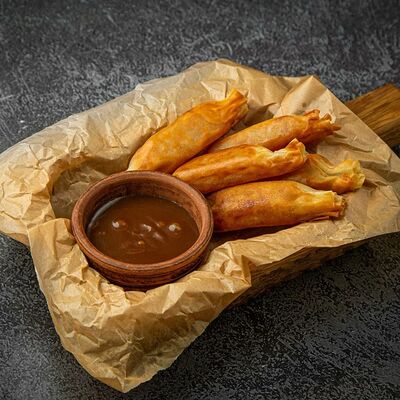 Мини-штрудели с яблоками в Fish Point по цене 650 ₽