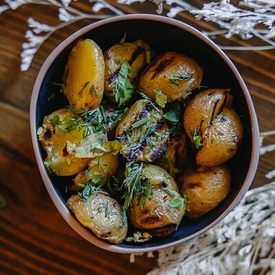 Картофель бейби в Хинкали Мишлен по цене 340 ₽