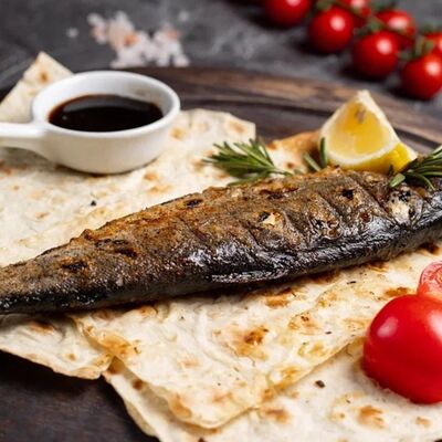 Сибас на углях в Вкусный шашлык и не только по цене 1300 ₽