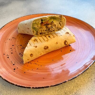 Шаверма классическая в Пойду Поем по цене 350 ₽