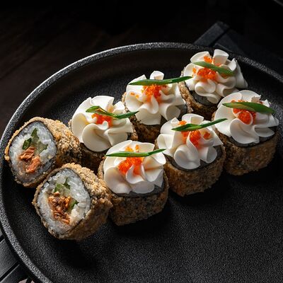 Ролл Осака в Густо & Пряно по цене 558 ₽