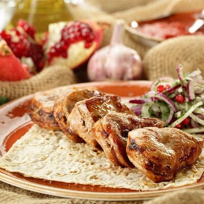 Шашлык из свиной шеи в Шашлык у брата по цене 1599 ₽