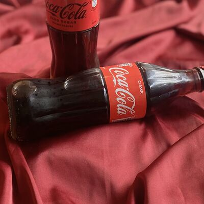 Coca-Cola в Вино и еда по цене 350 ₽