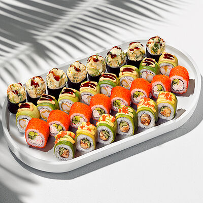 Сет Нежный в Вкус и лосось по цене 2400 ₽