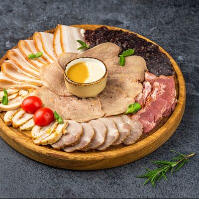 Домашние мясные деликатесы в Щепка по цене 1400