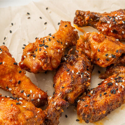 Крыло Том ям 5 шт в Вкусный цыпленок по цене 359 ₽