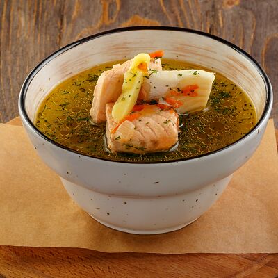 Уха с сёмгой и судаком в У Ханумы по цене 530 ₽