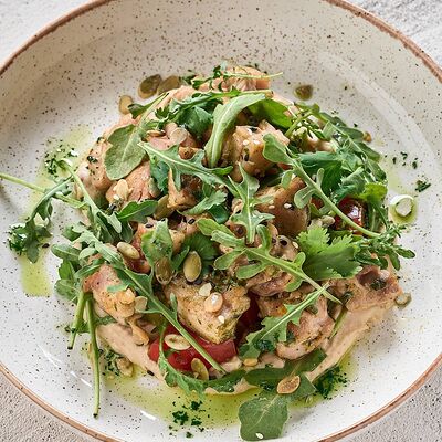 Фава с цыпленком гриль в Meet.Point по цене 580 ₽