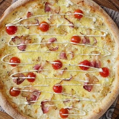 Пицца Карбонара в Tochi Food по цене 895 ₽