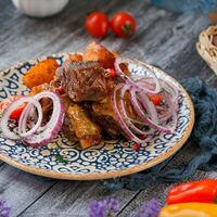 Казан-кебаб в Чайхона Plov & Doner