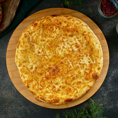 Хачапури мегрули medium в Тбилисити по цене 570 ₽