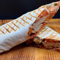 Люля-кебаб из курицы в лаваше в Don Pita