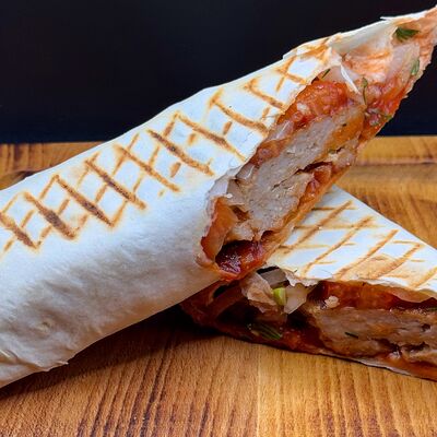 Люля-кебаб из курицы в лаваше в Don Pita по цене 250 ₽