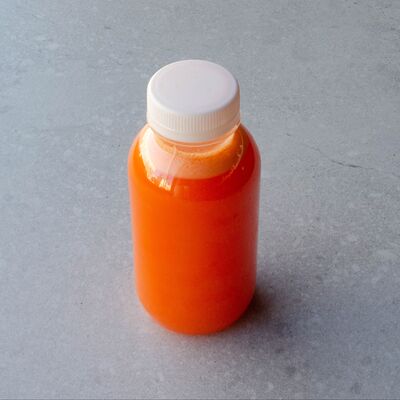 Морковный свежевыжатый сок в The Odi по цене 9 р.