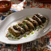 Долма со свининой и говядиной в Хочу харчо