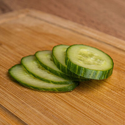 Огурец свежийв BAD & BOY BURGER по цене 60 ₽