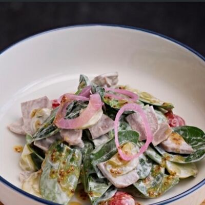 Салат с языком в Wine Connection по цене 310 ₽