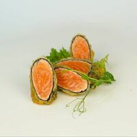 Тёплые сашими лосось в Минами