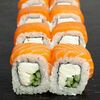 Ролл Филадельфия с огурцом в Toto Sushi по цене 589