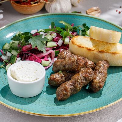 Чевапчичи в Чайхана Пахвала по цене 760 ₽