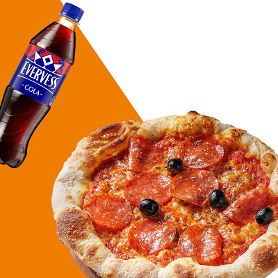 Пицца Пеперони премиум и Evervess кола в Перчини по цене 680 ₽