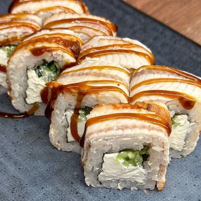 Канада в Sashimi по цене 520 ₽