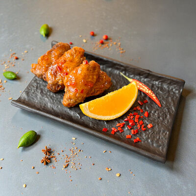 Куриные крылья в сладком чили в В Питере пить по цене 795 ₽