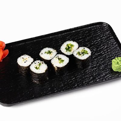 Маки с огурцом в MAHALLA по цене 900 ₸