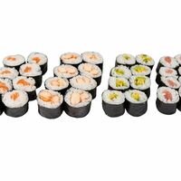 Маки микс в Yoko Sushi