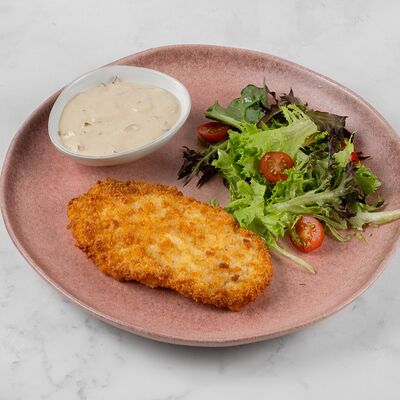 Куриный шницель с грибным соусомв Семейное бистро Монти по цене 630 ₽