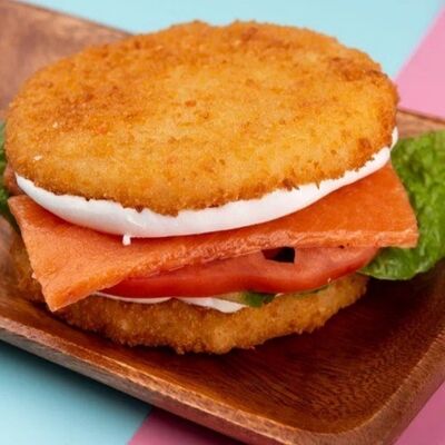 Сушибургер с лососем в Ями Тим по цене 690 ₽