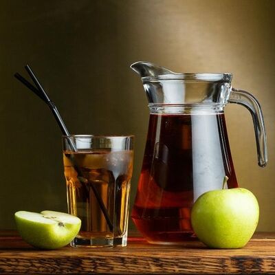 Сок яблочный 1л в Изи Паб по цене 295 ₽