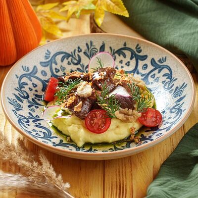 Томленый рибай с картофельным муссом в Сорренто по цене 950 ₽