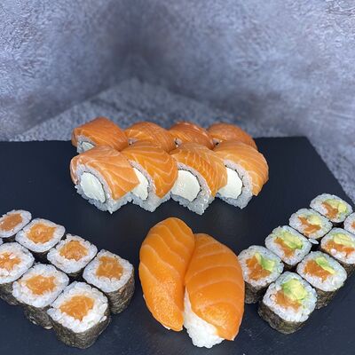 Сет №39 в Sushi рай по цене 1560 ₽