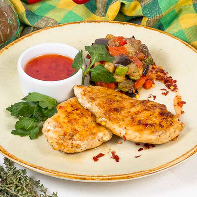 Куриное филе на гриле в Луиджи & Тосё по цене 389