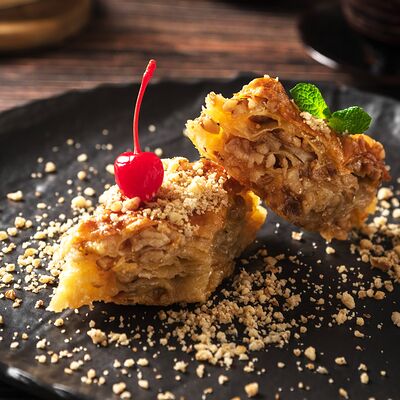 Пахлава бакинская в Мархал по цене 225 ₽