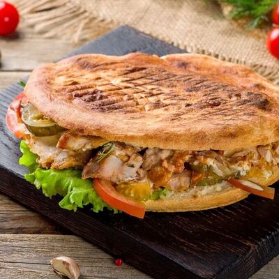 Кебаб в лепешке с курицей XL в Шеф Кебаб по цене 659 ₽