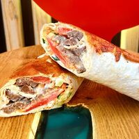 Шаурма крем-чиз с говядиной в Umami