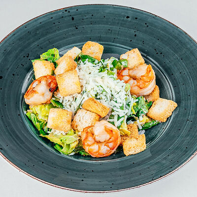 Цезарь с креветкой в Магадан по цене 850 ₽