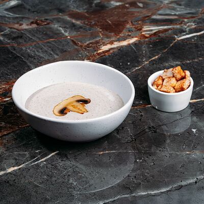 Грибной крем суп в 4Yoou по цене 352 ₽