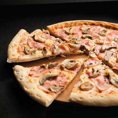 С ветчиной и грибами большая в Pronto Pizza по цене 1120 ₽