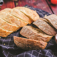 Домашний хлеб в Двор Помидор