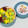 Цветы с пирожным макарони в подарок лучшему учителюв Дарите красиво по цене 3890
