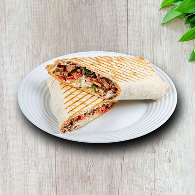 Шаурма со свининой в Царь-Кебаб по цене 500 ₽