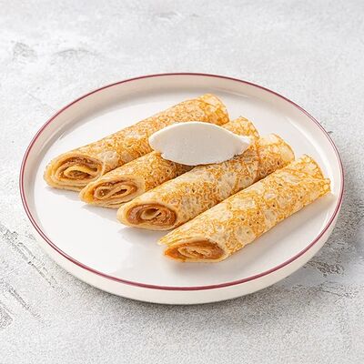 Блинчики с варёной сгущёнкой и маскарпоне в Шоколадница по цене 320 ₽