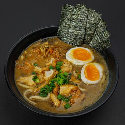 Рамен с курицей большой в ARIG по цене 770 ₽