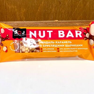 Ореховый батончик Soj nut bar Миндаль карамель и хрустящие шарики в молочном бельгийском шоколаде в Sila Raush Coffee по цене 203 ₽